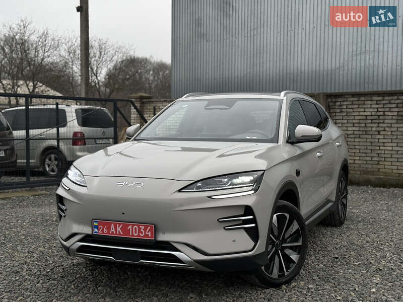 Внедорожник / Кроссовер BYD Song Plus 2025 в Черновцах