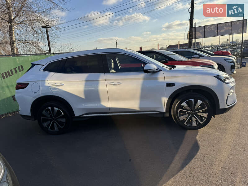 Внедорожник / Кроссовер BYD Song Plus 2025 в Киеве