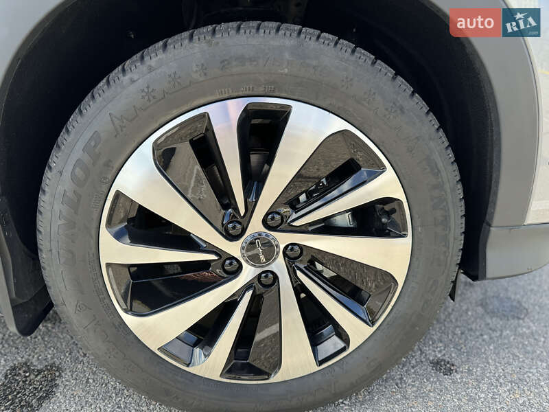 Внедорожник / Кроссовер BYD Song Plus 2023 в Запорожье