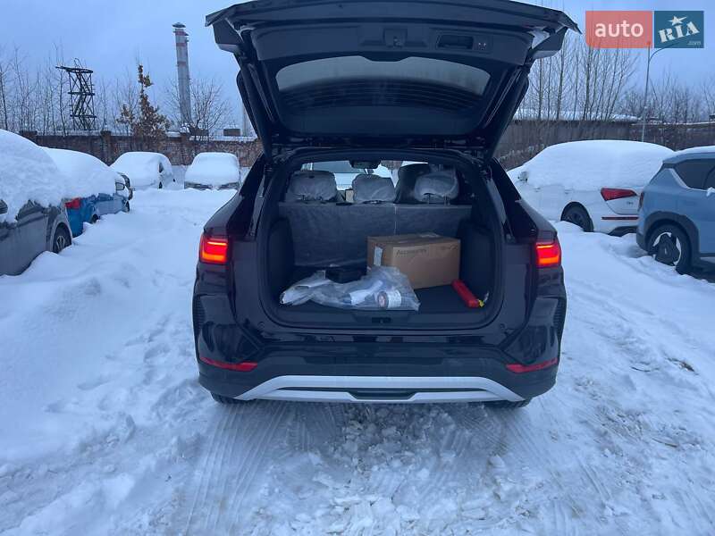 Внедорожник / Кроссовер BYD Song Plus 2025 в Львове