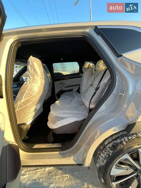 Внедорожник / Кроссовер BYD Song Plus 2025 в Львове фото 27 Внедорожник / Кроссовер BYD Song Plus 2025 в Львове