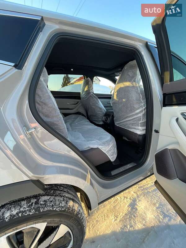 Внедорожник / Кроссовер BYD Song Plus 2025 в Львове фото 30 Внедорожник / Кроссовер BYD Song Plus 2025 в Львове