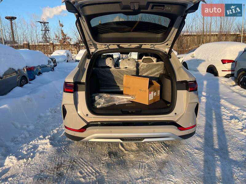 Внедорожник / Кроссовер BYD Song Plus 2025 в Львове фото 35 Внедорожник / Кроссовер BYD Song Plus 2025 в Львове