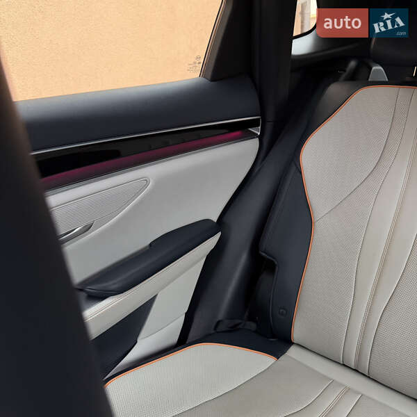 Позашляховик / Кросовер BYD Song Plus 2023 в Рівному