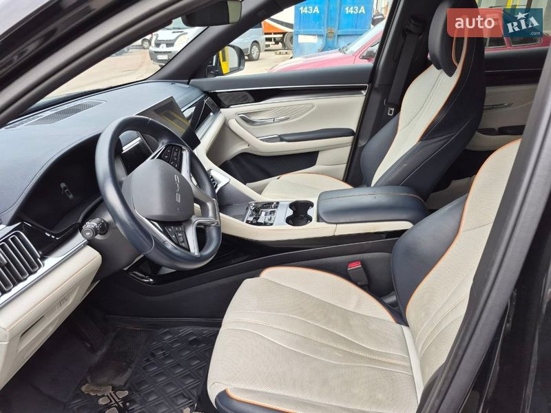 Внедорожник / Кроссовер BYD Song Plus 2023 в Киеве