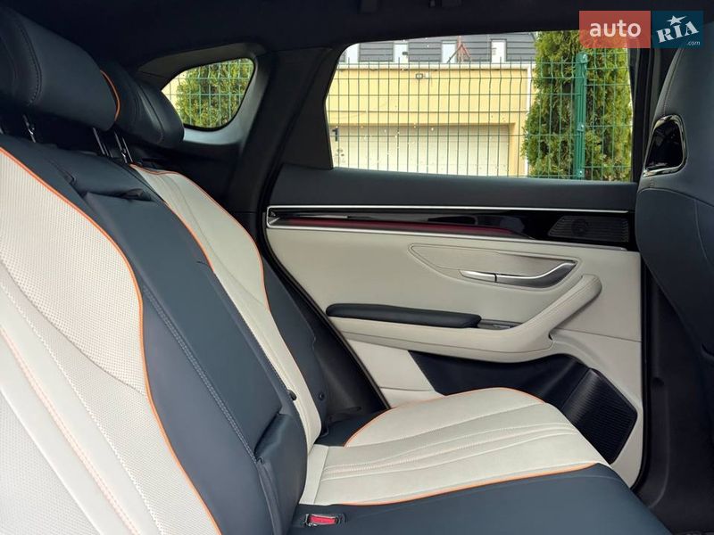 Позашляховик / Кросовер BYD Song Plus 2023 в Рівному