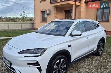 Внедорожник / Кроссовер BYD Song Plus 2025 в Черновцах