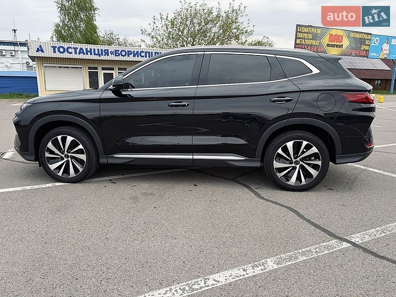 Внедорожник / Кроссовер BYD Song Plus 2023 в Киеве
