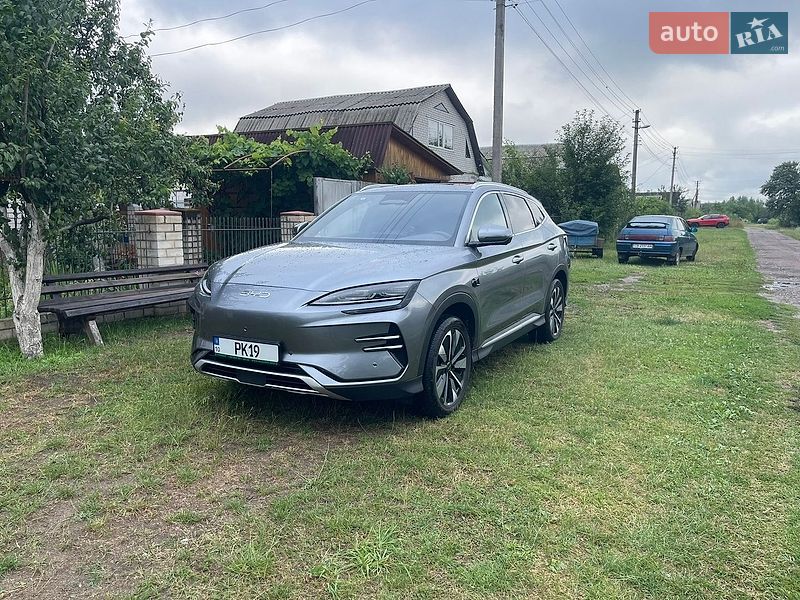 2025 BYD Song-Plus, VIN LGXCE4CB0S0170917:plate — фото 1 (autoria)