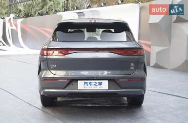 Позашляховик / Кросовер BYD Tang L 2025 в 