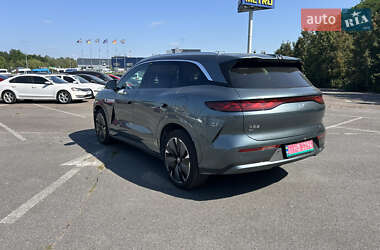Позашляховик / Кросовер BYD Tang L 2025 в 