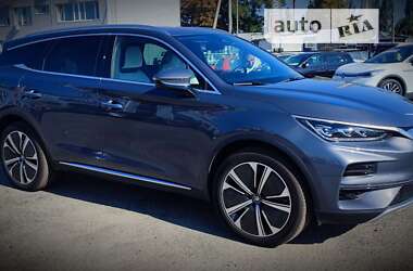 Внедорожник / Кроссовер BYD Tang 2022 в 