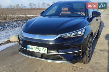 Внедорожник / Кроссовер BYD Tang 2022 в 