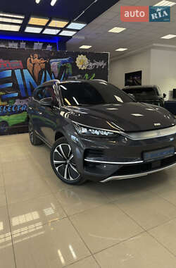 Позашляховик / Кросовер BYD Tang 2024 в 