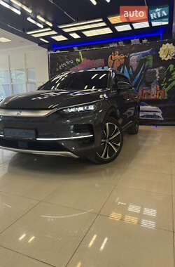 Позашляховик / Кросовер BYD Tang 2024 в 