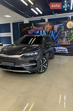 Позашляховик / Кросовер BYD Tang 2024 в 