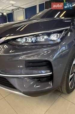 Позашляховик / Кросовер BYD Tang 2024 в 