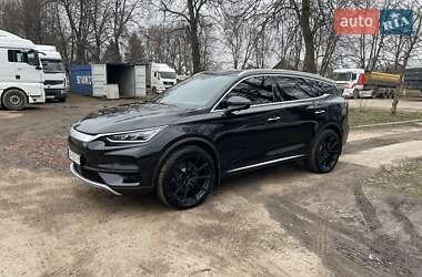 Позашляховик / Кросовер BYD Tang 2023 в 