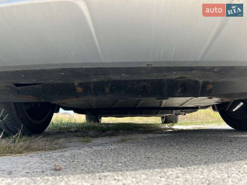 Внедорожник / Кроссовер BYD Tang 2022 в Киеве