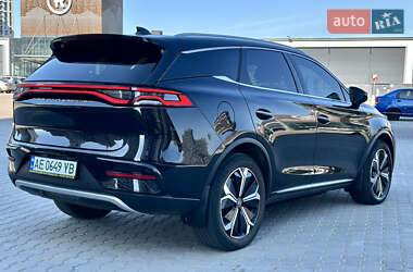Позашляховик / Кросовер BYD Tang 2022 в 