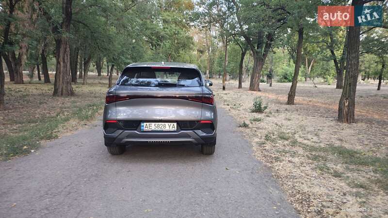 Позашляховик / Кросовер BYD Yuan Plus 2024 в Нікополі