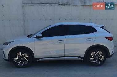 Внедорожник / Кроссовер BYD Yuan Plus 2024 в 