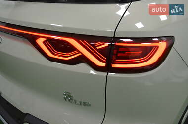 Позашляховик / Кросовер BYD Yuan Up 2024 в 