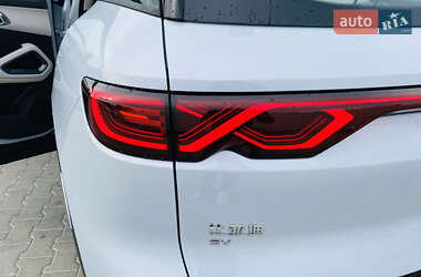 Позашляховик / Кросовер BYD Yuan Up 2024 в 