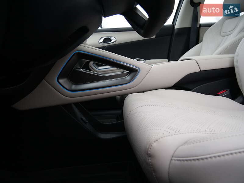 Внедорожник / Кроссовер BYD Yuan Up 2024 в Киеве фото 55 Внедорожник / Кроссовер BYD Yuan Up 2024 в Киеве