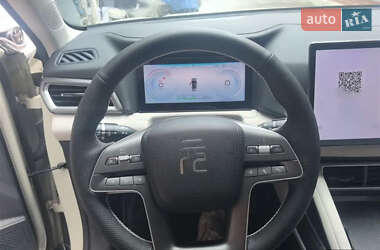 Внедорожник / Кроссовер BYD Yuan Up 2024 в 