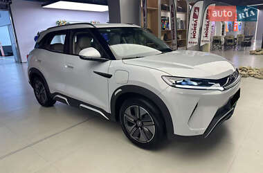 Внедорожник / Кроссовер BYD Yuan Up 2024 в 