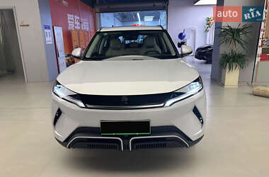 Внедорожник / Кроссовер BYD Yuan Up 2024 в 