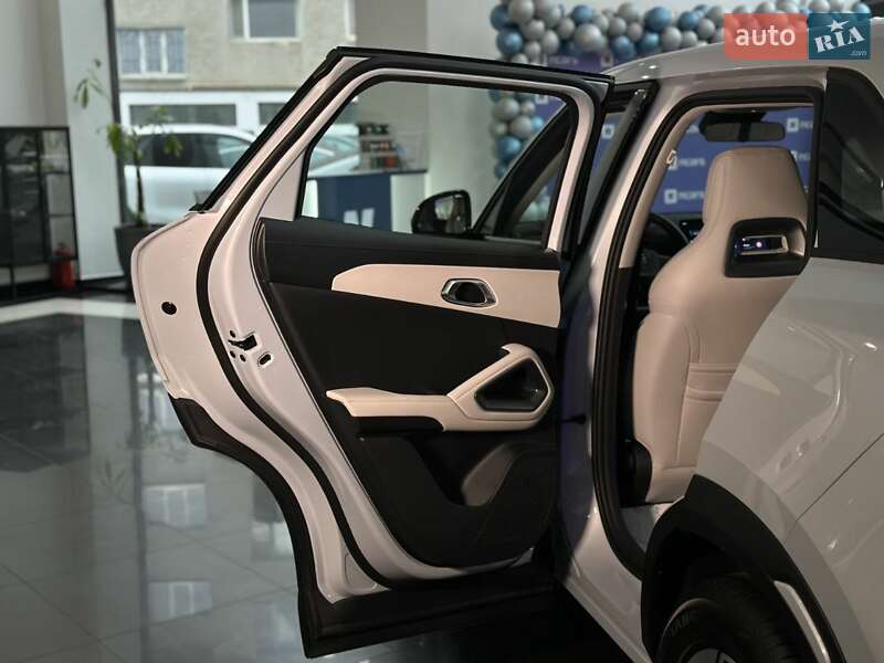 Внедорожник / Кроссовер BYD Yuan Up 2024 в Киеве