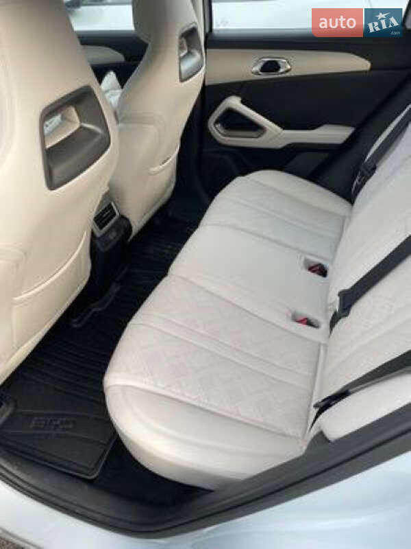 Внедорожник / Кроссовер BYD Yuan Up 2025 в Киеве