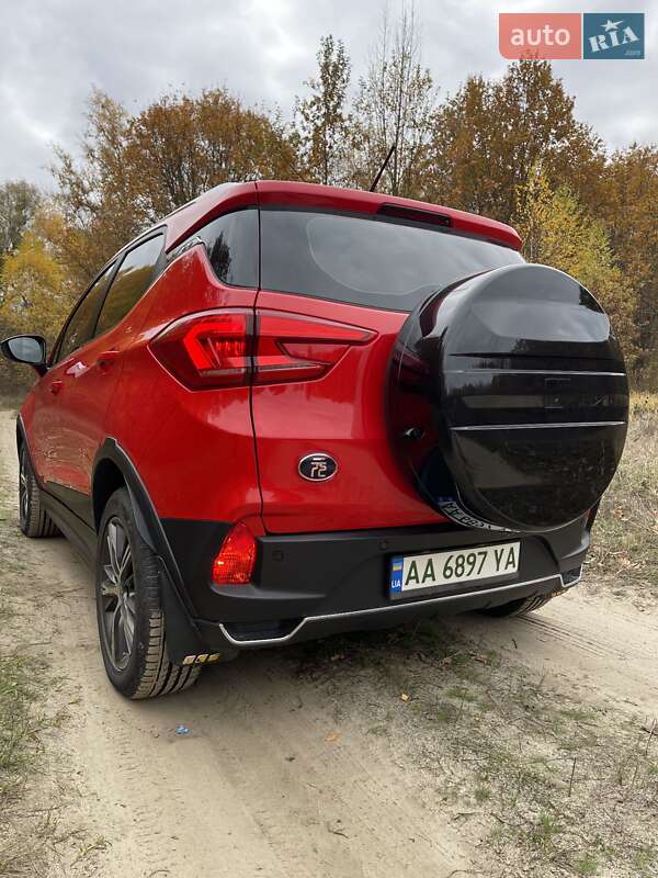 Внедорожник / Кроссовер BYD Yuan 2019 в Гадяче