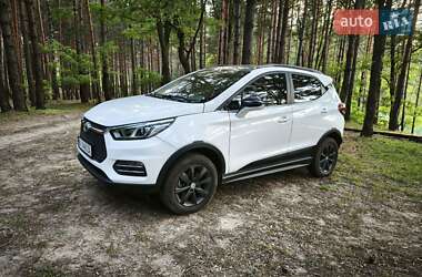 Внедорожник / Кроссовер BYD Yuan 2018 в 