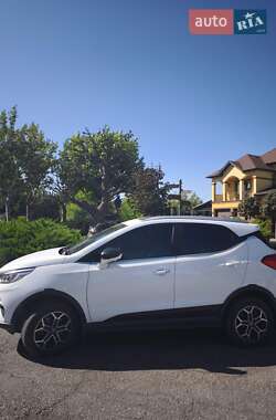 Внедорожник / Кроссовер BYD Yuan 2023 в 