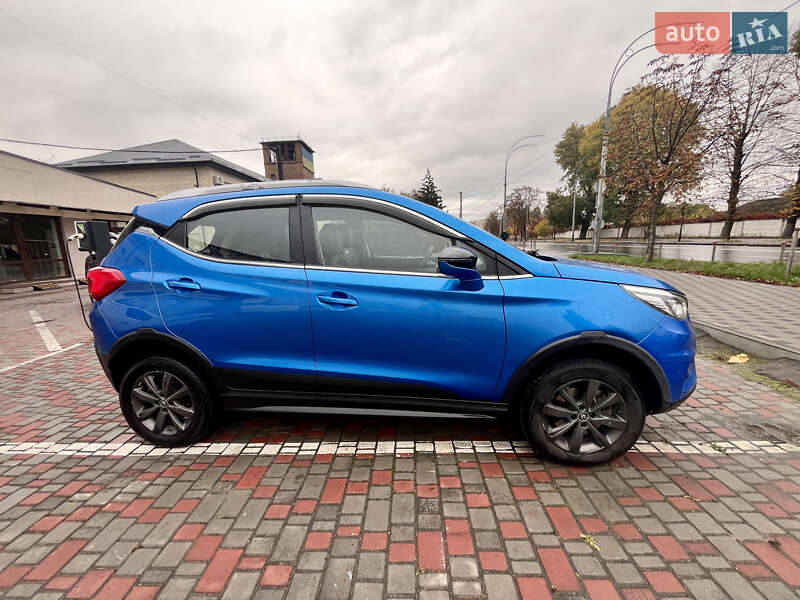 Внедорожник / Кроссовер BYD Yuan 2019 в Киеве фото 4 Внедорожник / Кроссовер BYD Yuan 2019 в Киеве