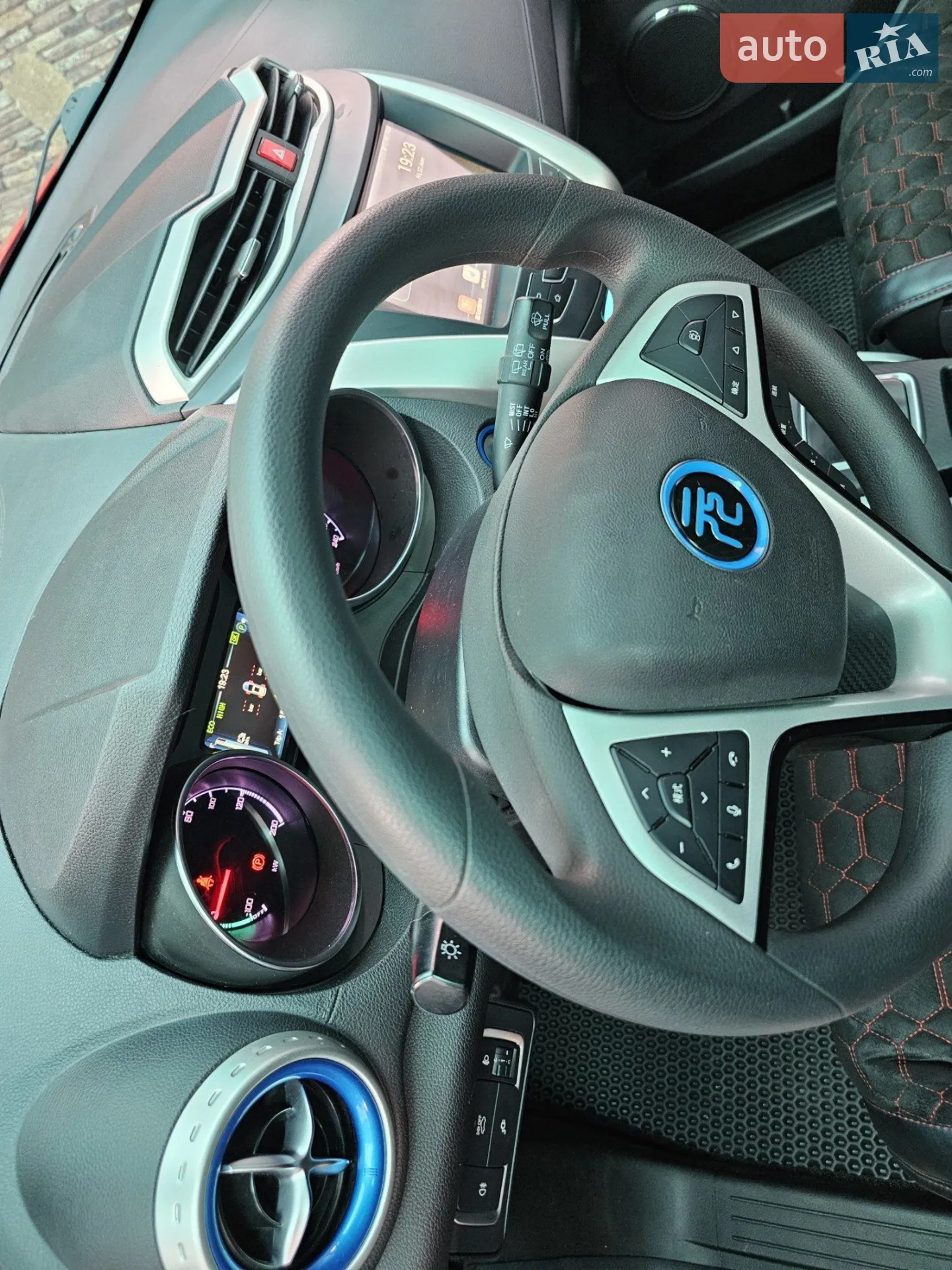 2019 BYD Yuan - мініатюра 7