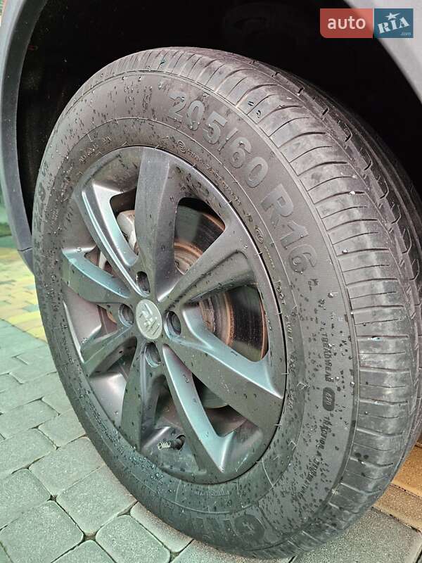 Внедорожник / Кроссовер BYD Yuan 2019 в Киеве фото 13 Внедорожник / Кроссовер BYD Yuan 2019 в Киеве