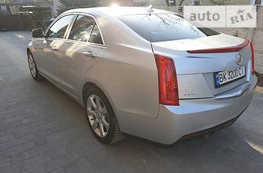 Седан Cadillac ATS 2014 в Радивилове