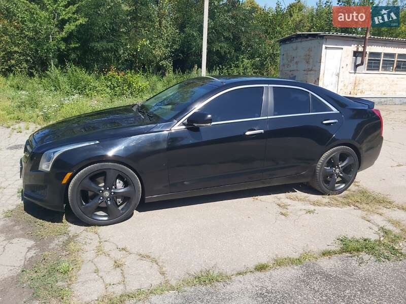 Седан Cadillac ATS 2013 в Жовтих Водах