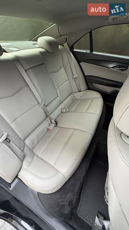 Седан Cadillac ATS 2016 в Киеве