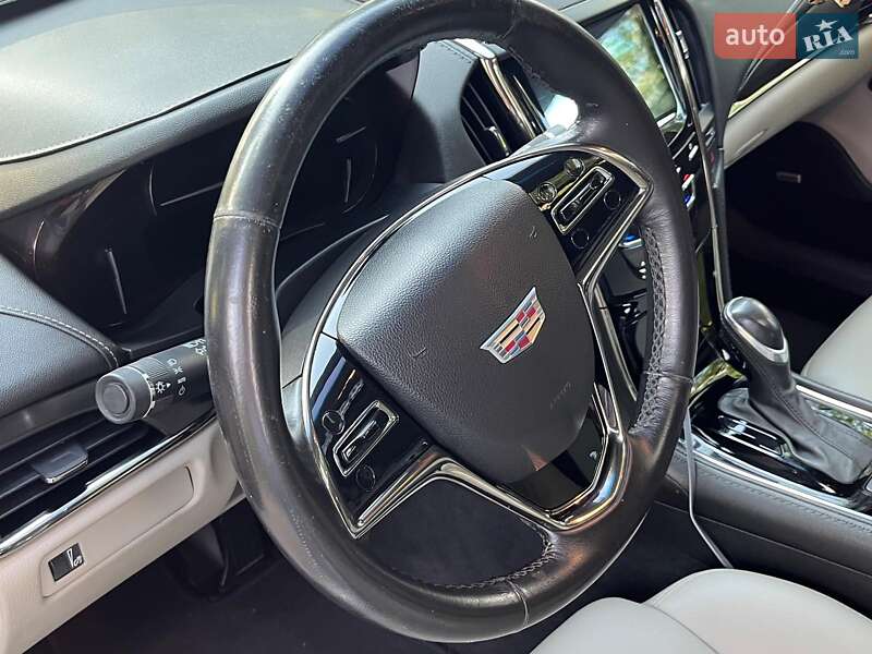 Седан Cadillac ATS 2016 в Киеве