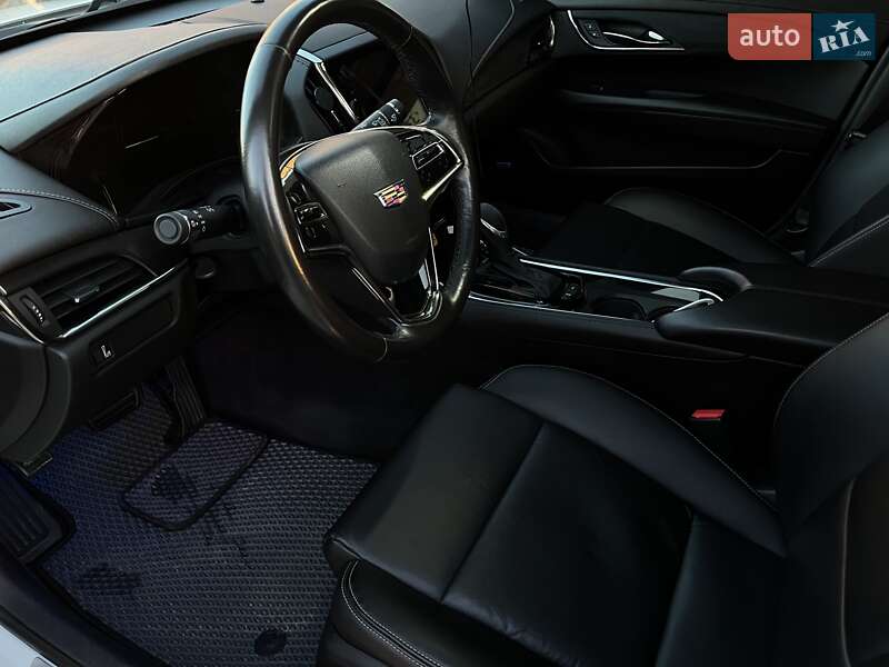 Седан Cadillac ATS 2014 в Києві