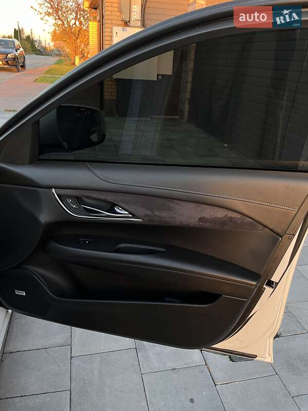 Седан Cadillac ATS 2014 в Києві