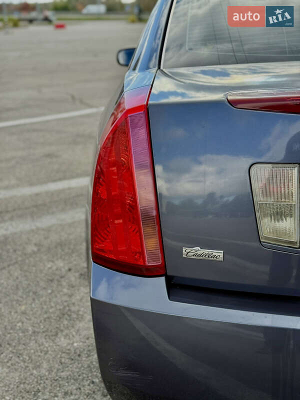Седан Cadillac BLS 2006 в Києві