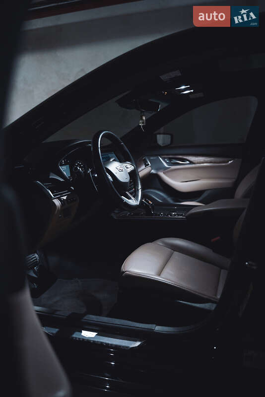 Седан Cadillac CT5 2020 в Одессе