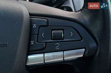 Седан Cadillac CT5 2021 в 