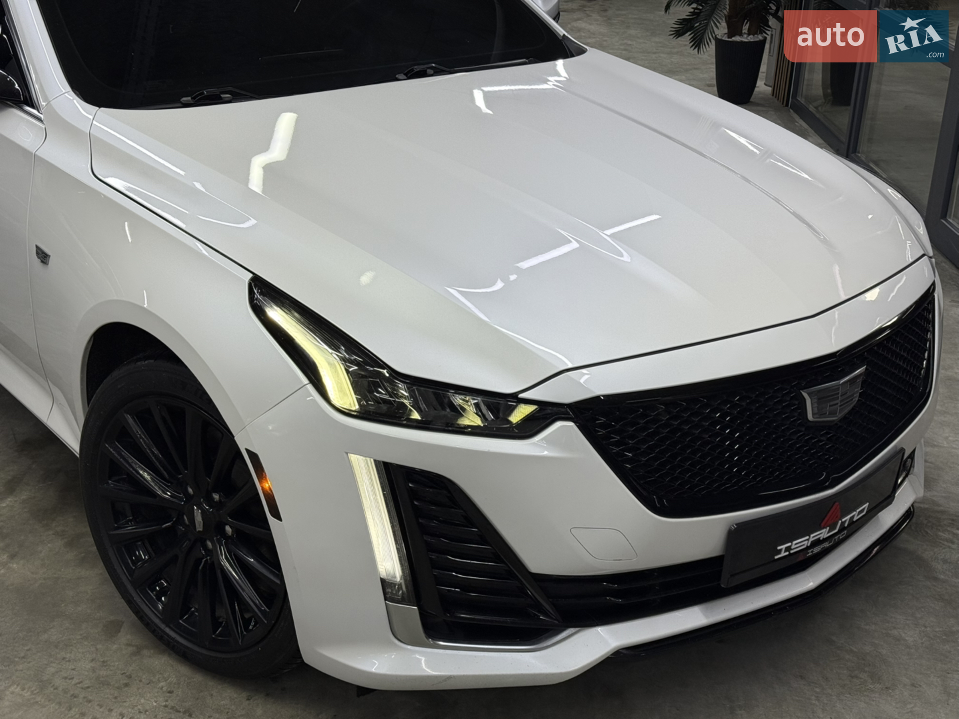 2019 Cadillac CT5 - мініатюра 3